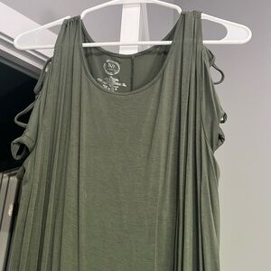 Maurice’s green dress